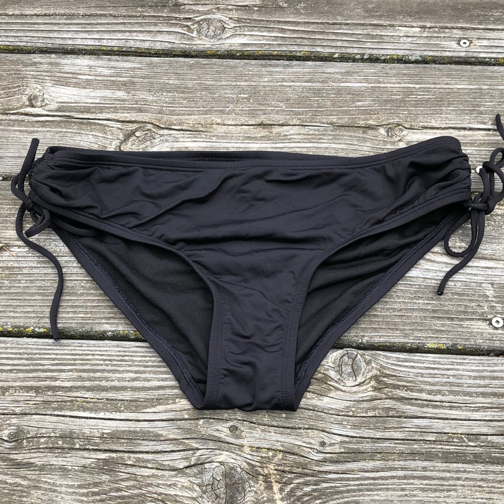 Liz Claiborne Bikini Bottom Size 6